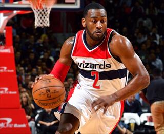 “墙哥”沃尔宣布从篮球界退役，结束11年NBA生涯。